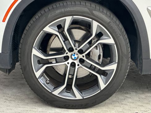 Certified 2024 BMW X5 sDrive40i w/ Parking Assistance Package RWD image 12
