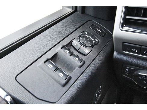 Used 2020 Ford F250 Lariat AWD/4WD image 21
