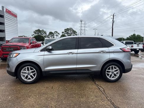 Used 2021 Ford Edge SEL image 4