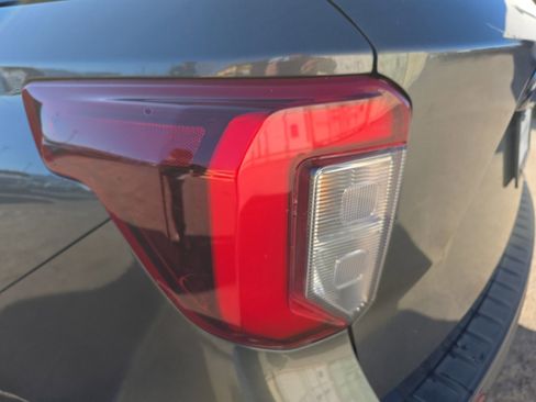 Used 2020 Ford Explorer ST w/ ST Street Pack image 25