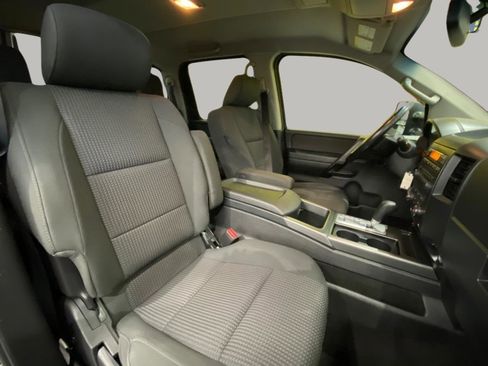 Used 2012 Nissan Titan SV w/ SV Premium Utility Pkg AWD/4WD image 25