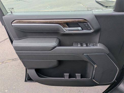 New 2026 GMC Sierra 1500 Elevation image 11