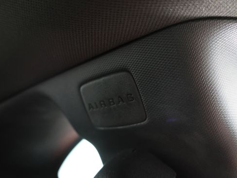 Used 2013 Chevrolet Camaro ZL1 RWD image 39