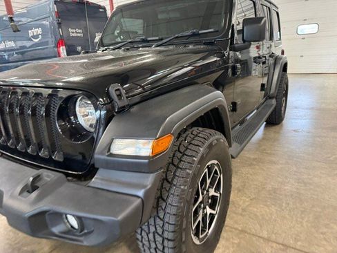 Used 2022 Jeep Wrangler Unlimited Sport w/ Cold Weather Group AWD/4WD image 48