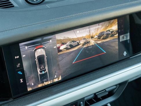 New 2026 Porsche Cayenne S image 33