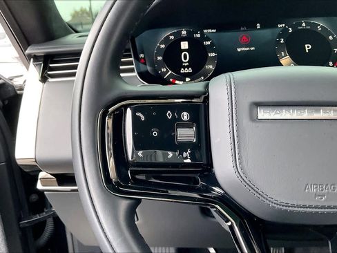 Used 2025 Land Rover Range Rover Sport Autobiography image 21