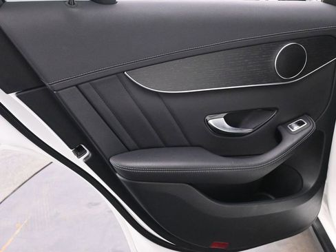 Used 2023 Mercedes-Benz GLC 300 4MATIC Coupe image 16