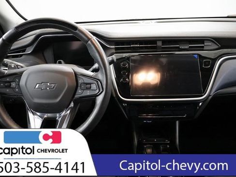 Used 2023 Chevrolet Bolt EUV Premier w/ Sun & Sound Package FWD image 16