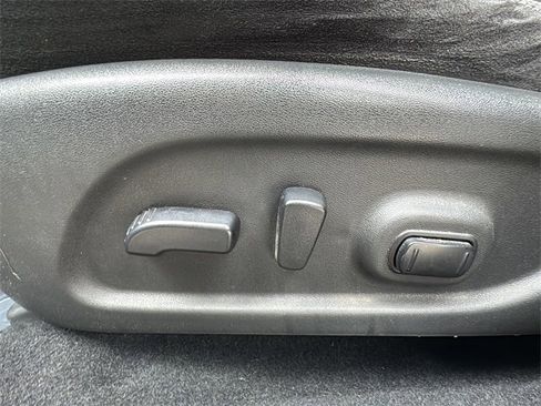 Used 2017 Nissan Murano SV image 8