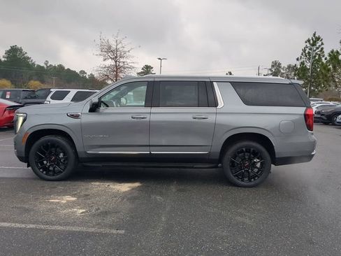 New 2026 GMC Yukon XL Elevation image 9