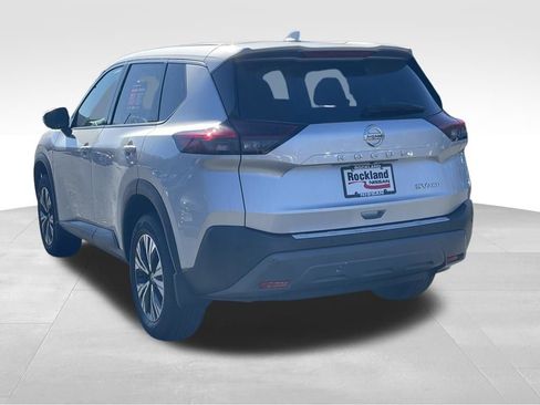 Certified 2021 Nissan Rogue SV w/ Premium Package AWD/4WD image 5