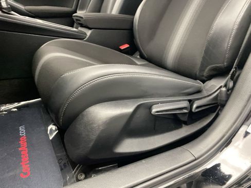 Used 2023 Honda Civic Sport image 13