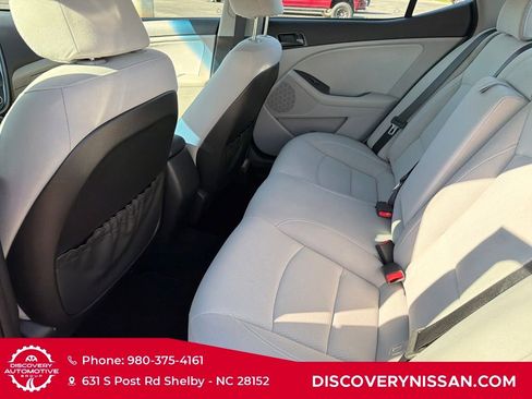 Used 2015 Kia Optima LX FWD image 27