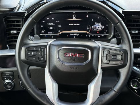 Used 2025 GMC Sierra 1500 SLT AWD/4WD image 11