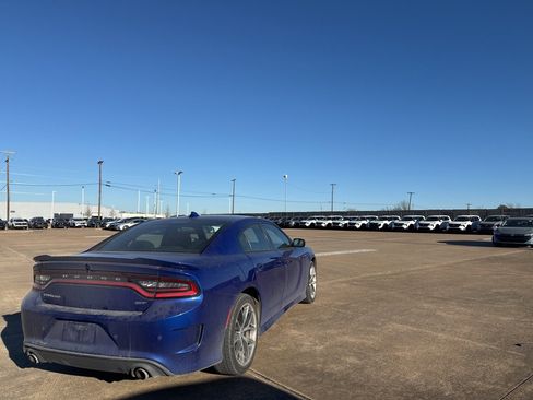 Used 2022 Dodge Charger GT image 7