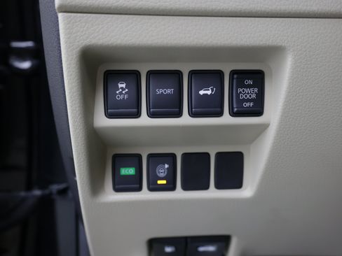 Used 2016 Nissan Rogue SL w/ SL Premium Package FWD image 26