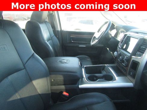 Used 2018 RAM 1500 Laramie image 11