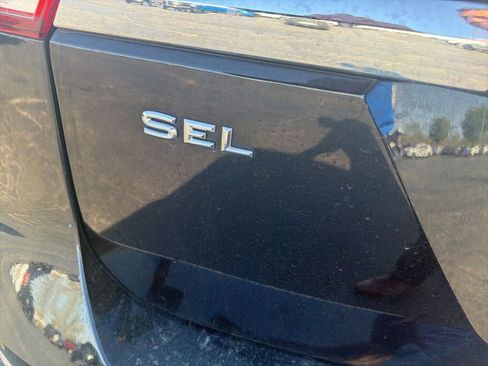 Used 2019 Volkswagen Atlas SEL AWD/4WD image 4