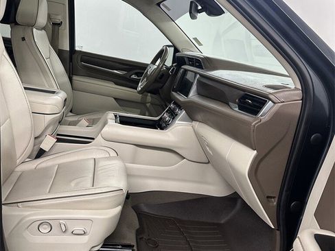 Used 2021 GMC Yukon XL Denali w/ LPO, Illumination Package image 44