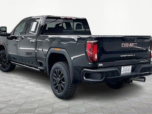 Used 2021 GMC Sierra 2500 Denali w/ Denali Black Diamond Edition image 13