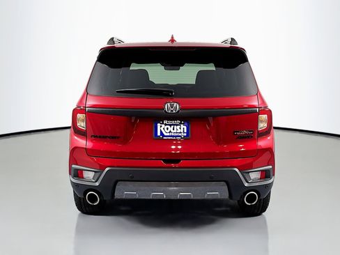 Certified 2022 Honda Passport TrailSport image 6