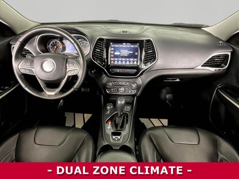 Used 2019 Jeep Cherokee Limited AWD/4WD image 7