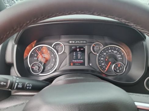 Used 2025 RAM 1500 Big Horn AWD/4WD image 15