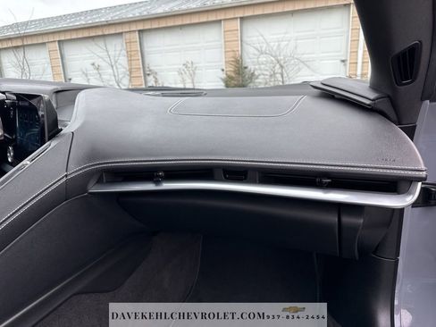 Used 2025 Chevrolet Corvette Stingray Coupe w/ 1LT image 22