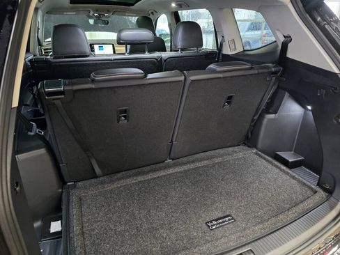 New 2026 Volkswagen Atlas SE image 17