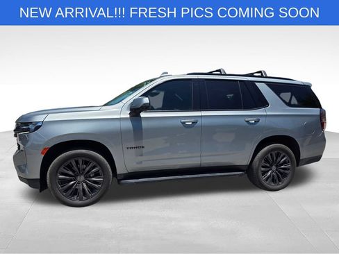 Used 2023 Chevrolet Tahoe RST w/ Luxury Package RWD image 3