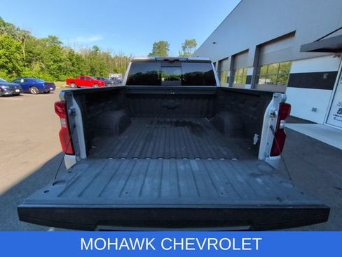 Certified 2022 Chevrolet Silverado 1500 LTZ w/ LTZ Premium Package AWD/4WD image 27