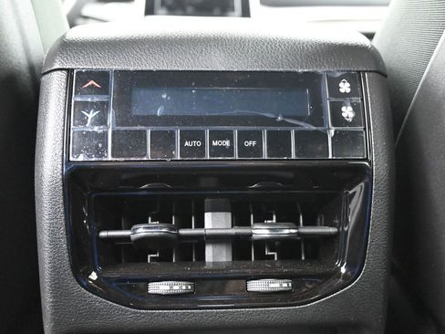 New 2025 Jeep Grand Cherokee L Laredo AWD/4WD image 24