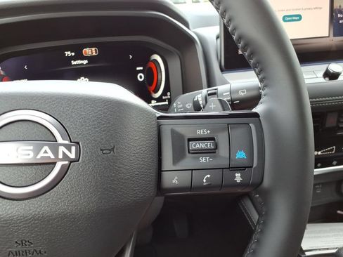 New 2026 Nissan Rogue Platinum AWD/4WD image 11
