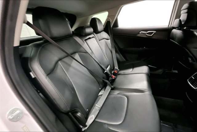 Used 2024 Kia Sportage EX FWD image 24