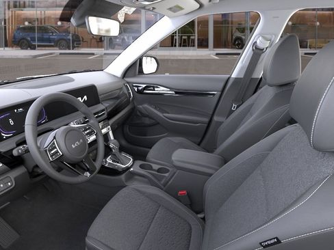 New 2026 Kia Seltos S FWD image 18