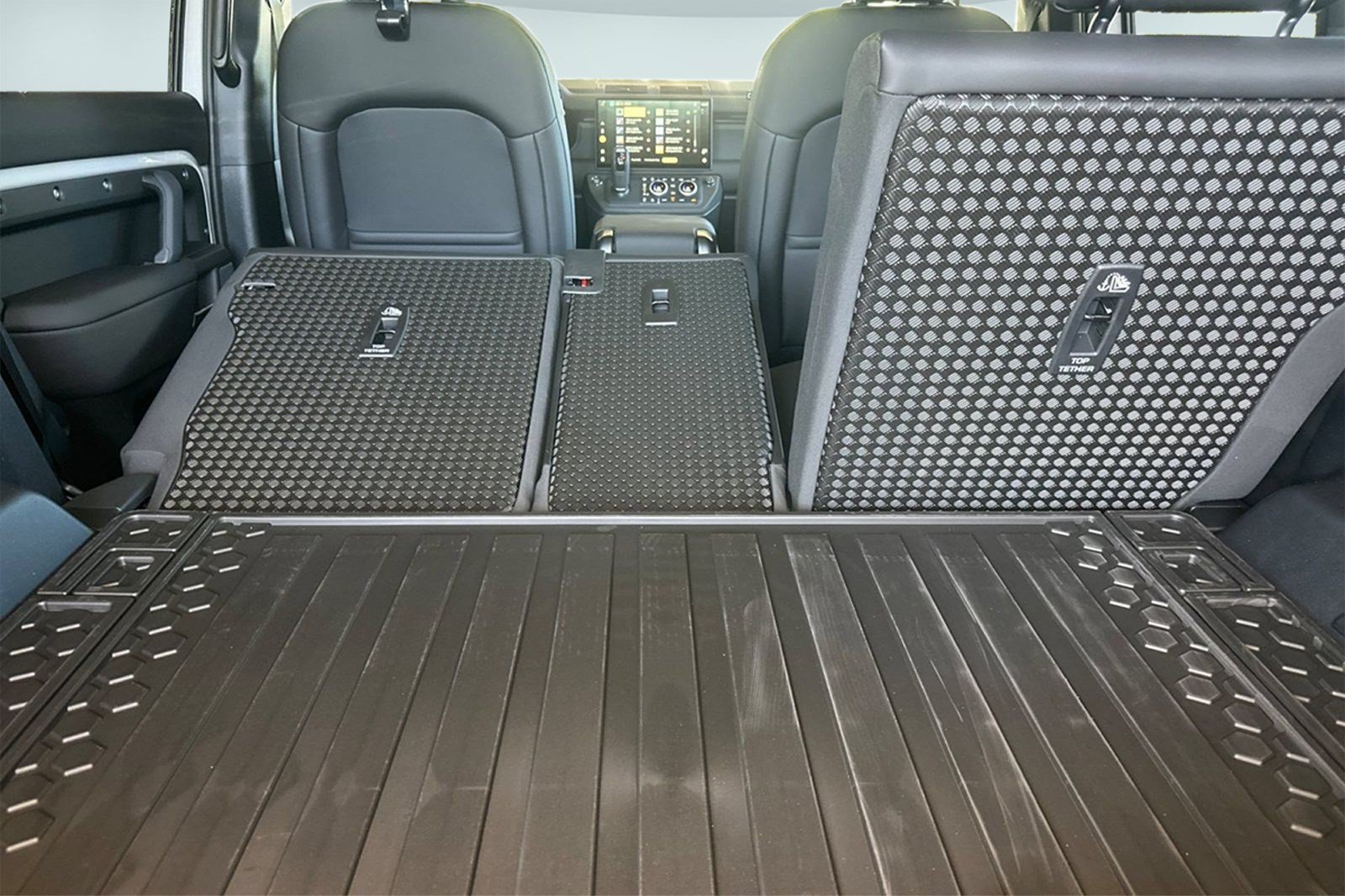 New 2026 Land Rover Defender 110 S AWD/4WD image 20