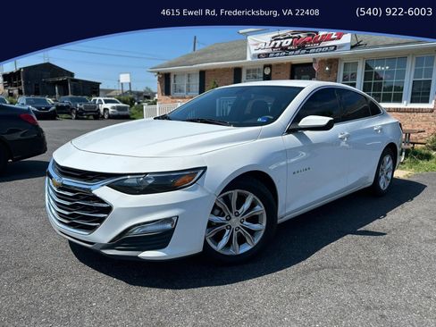 Used 2019 Chevrolet Malibu LT FWD image 9