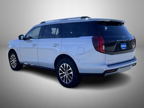 Used 2025 Ford Expedition Platinum AWD/4WD image 7