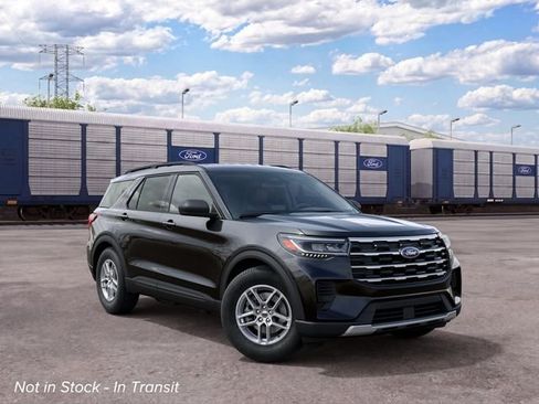 New 2027 Ford Explorer Active AWD/4WD image 4