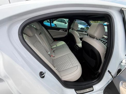 Used 2023 Genesis G70 3.3T w/ Sport Prestige Package RWD image 31