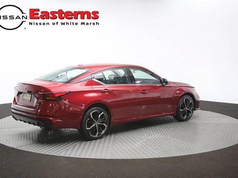 Used 2023 Nissan Altima 2.5 SR AWD/4WD image 40