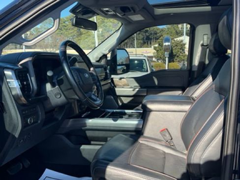 Used 2023 Ford F250 Lariat w/ Lariat Ultimate Package image 12
