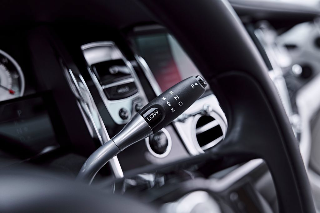 Used 2014 Rolls-Royce Wraith RWD image 65