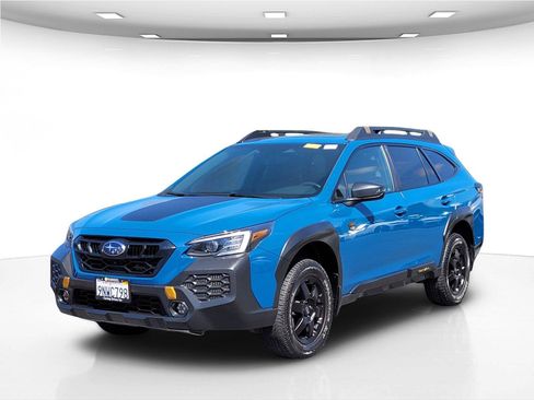 Certified 2025 Subaru Outback Wilderness AWD/4WD image 10
