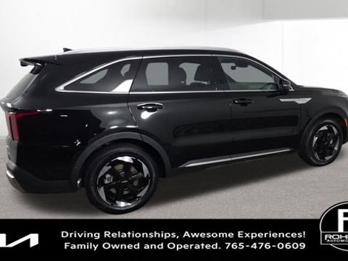 Certified 2025 Kia Sorento SX Prestige image 11