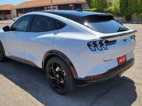 Used 2022 Ford Mustang Mach-E Premium RWD image 8