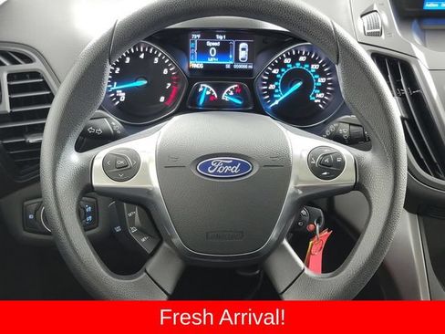 Used 2016 Ford Escape SE w/ SE Chrome Package FWD image 25