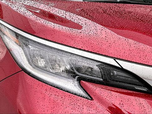 Certified 2022 Toyota Sienna XSE image 29