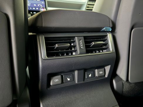 Used 2024 Lexus GX 550 AWD/4WD image 41