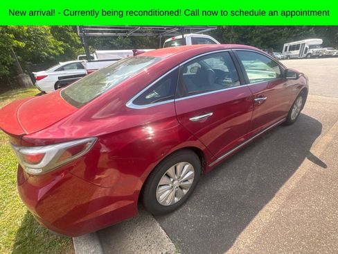 Used 2016 Hyundai Sonata SE FWD image 9